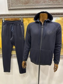 Мужской Трикотажный Костюм Armani